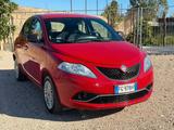 Lancia Ypsilon 1.2 69 CV 5 porte Platinum - rote Lancia Ypsilon