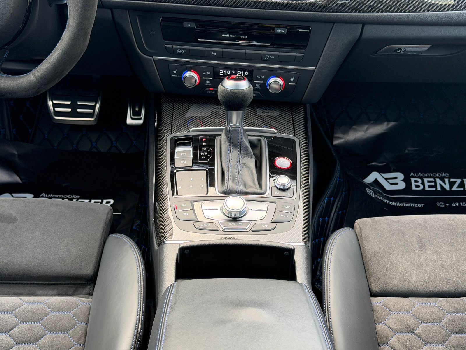 Fahrzeugabbildung Audi RS 6 Avant 4.0 TFSI/ performance/NOGARO- 1-150