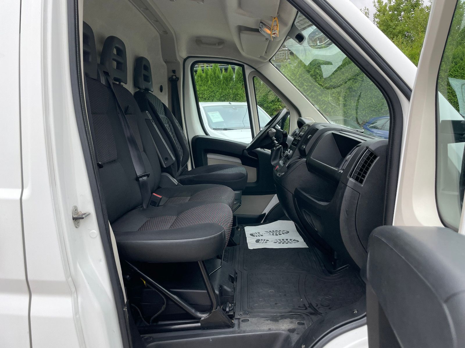 PEUGEOT Boxer, 2015, Diesel, 131 PS