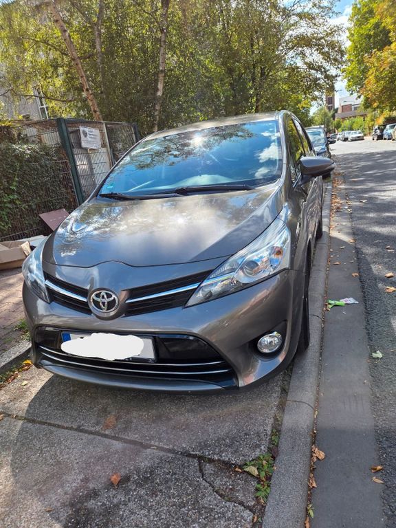 Image of Toyota Verso