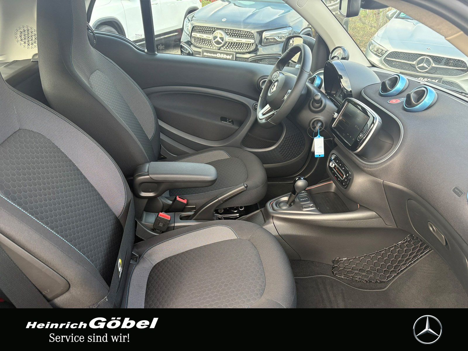 Fahrzeugabbildung Smart EQ*EXCLUSIVE*22kW*ALLW-REIFEN*WINTER-PAKET*PANO*