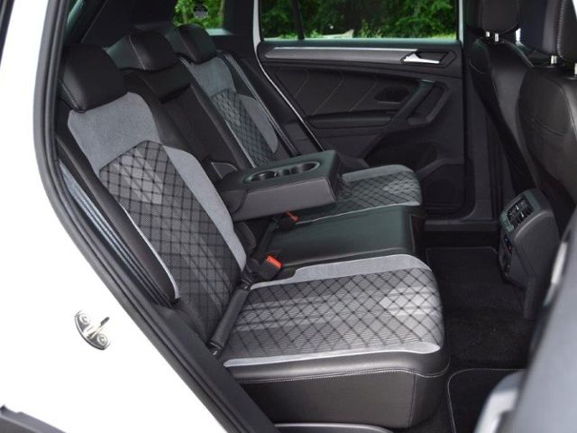 Tiguan 2.0 TSI 245 PS 4M DSG R-Line AHK/MATRIX/N