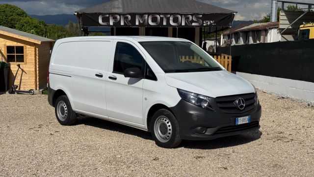 Mercedes-Benz Mercedes-benz V 220 d Sport Long