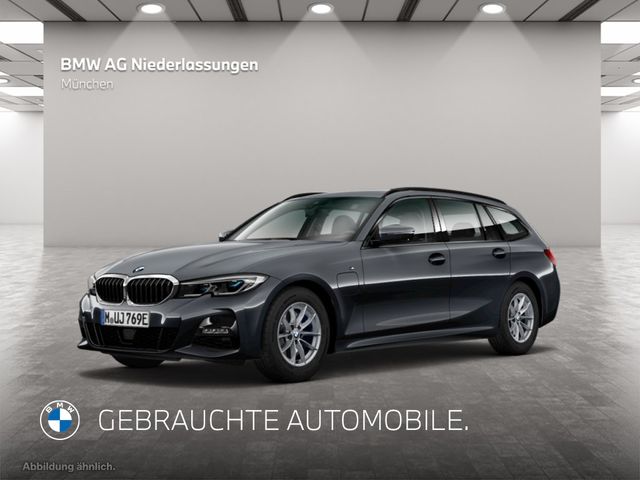 BMW 330e Touring