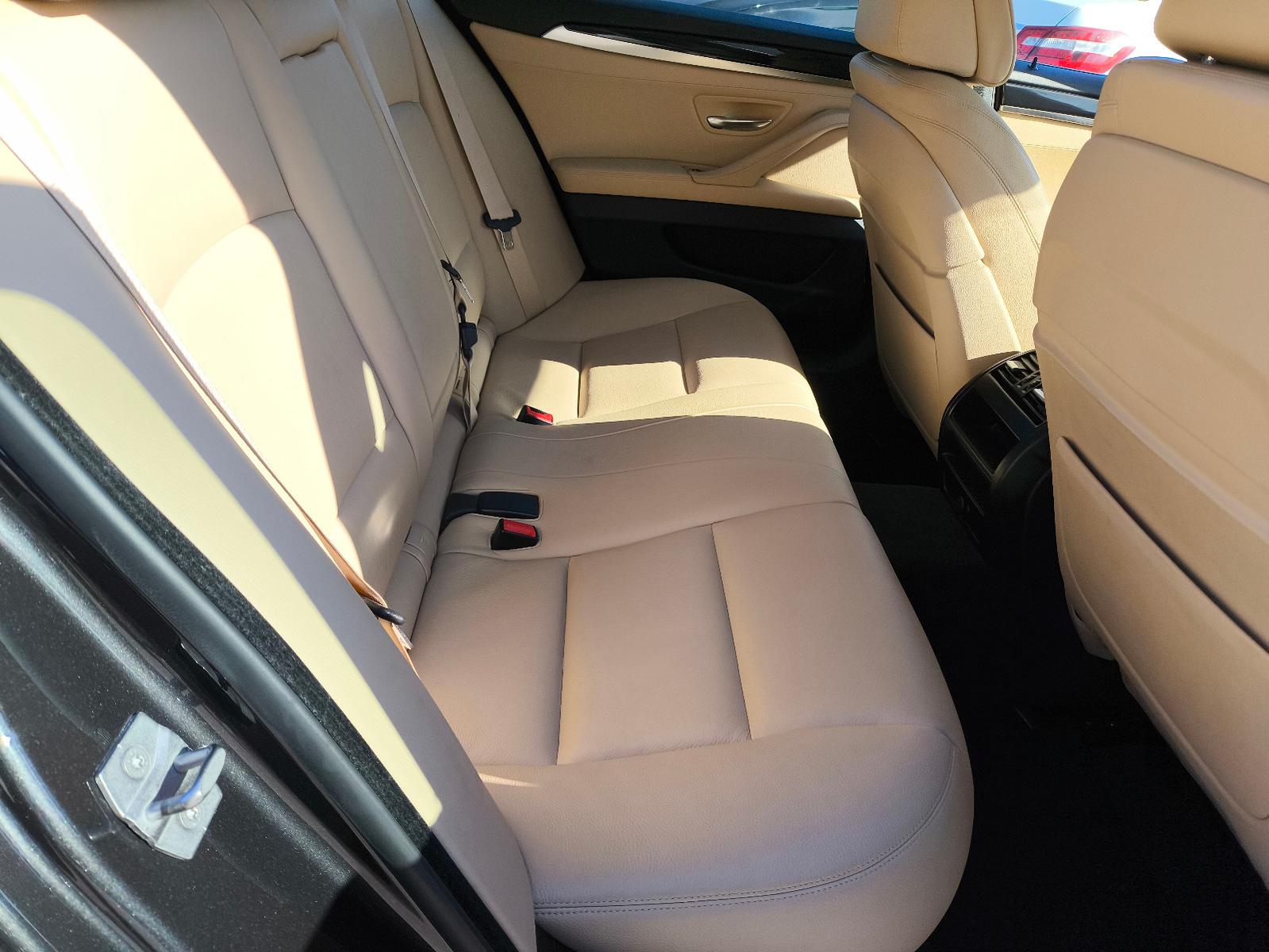BMW 520 i,LEDER,HEADUP DISPLAY,KLIMA,NAVI,ALU