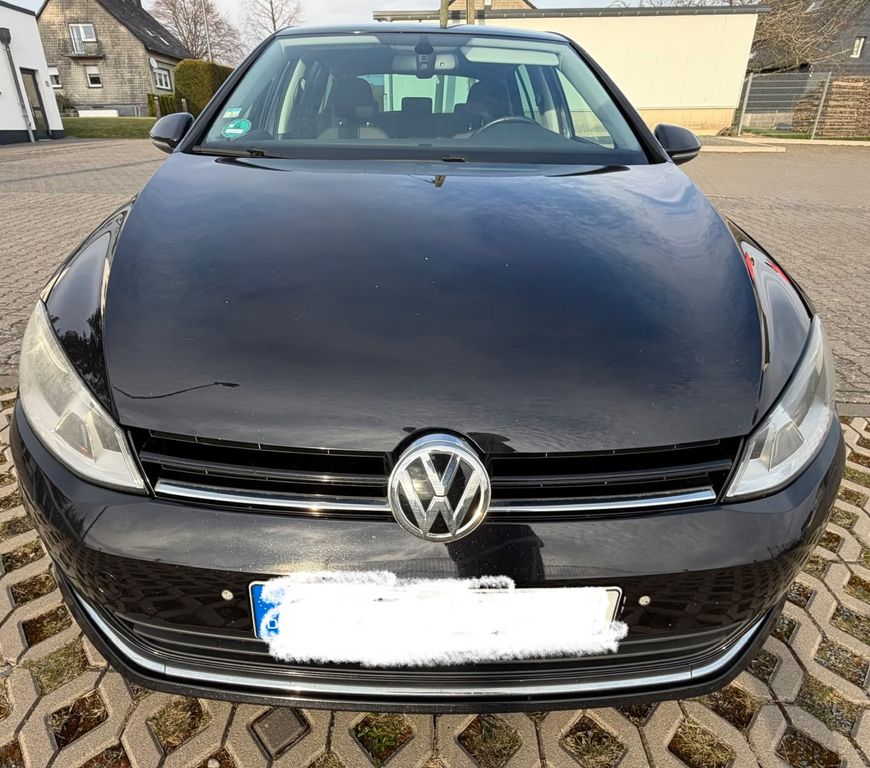 Image of Volkswagen Golf
