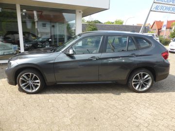 BMW X1 20 d xDrive Sport Line AHKNaviSHPDCAlu 18
