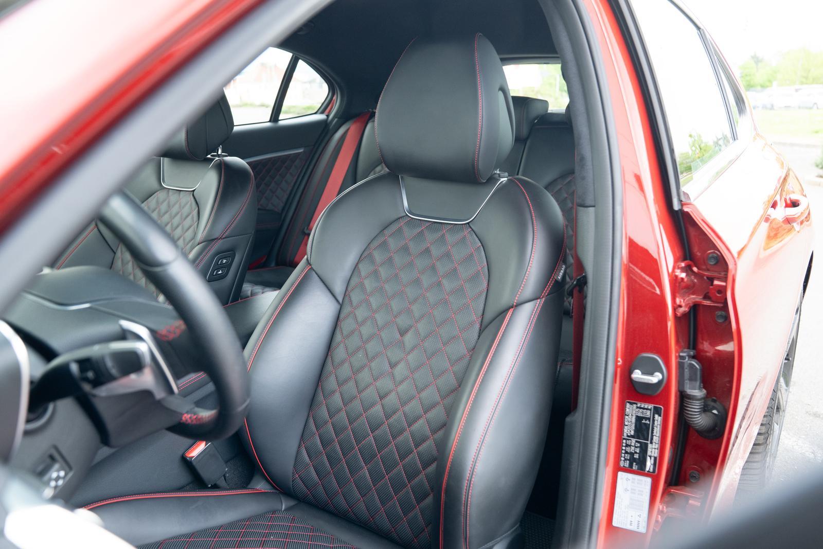 Genesis G70 Shooting Brake 2.2 CRDi Sport*LED*NAVI*HUD*