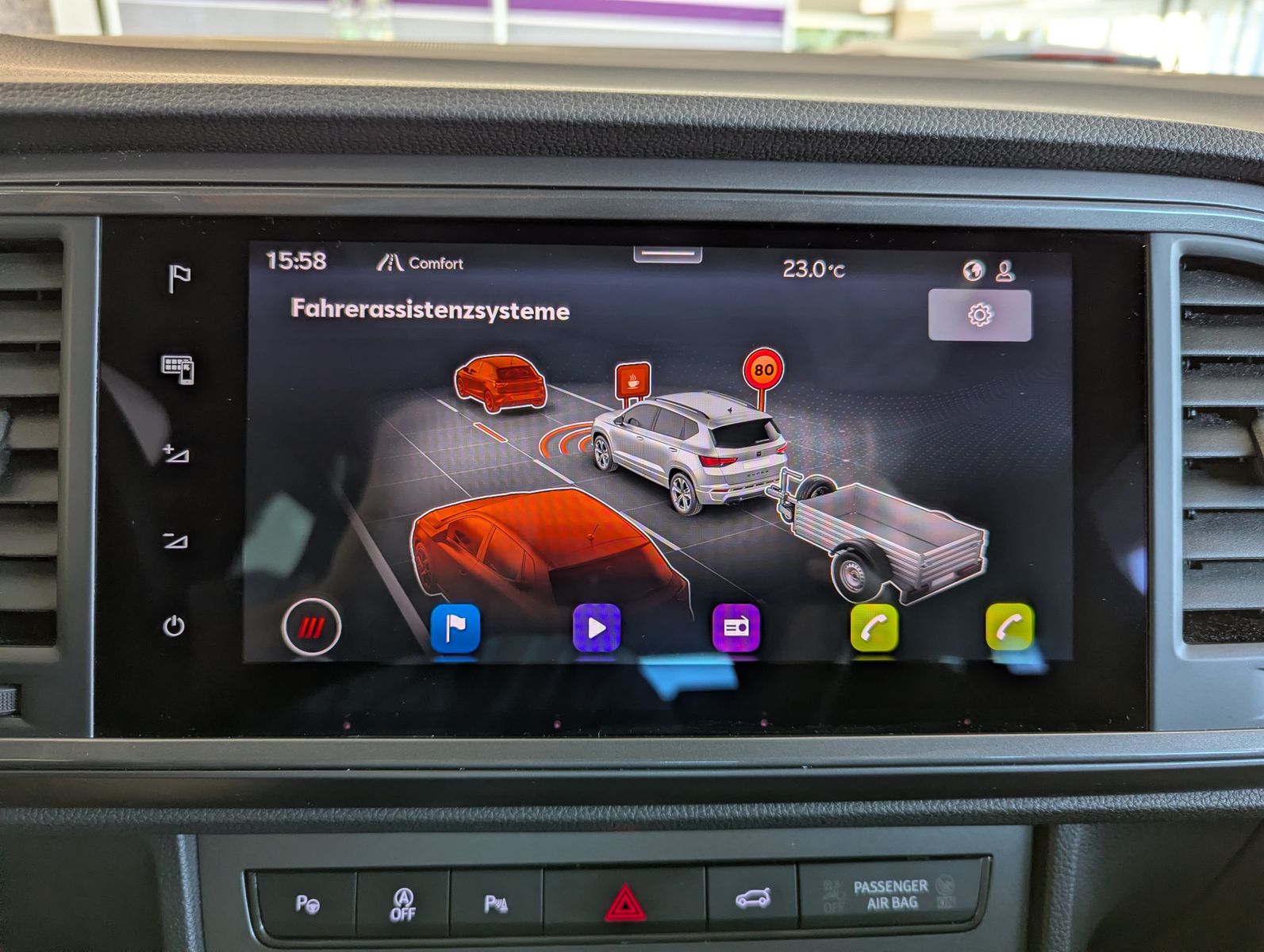 Fahrzeugabbildung CUPRA Ateca 1.5 TSI DSG Pano Dinamica ACC Cam AHK 19"