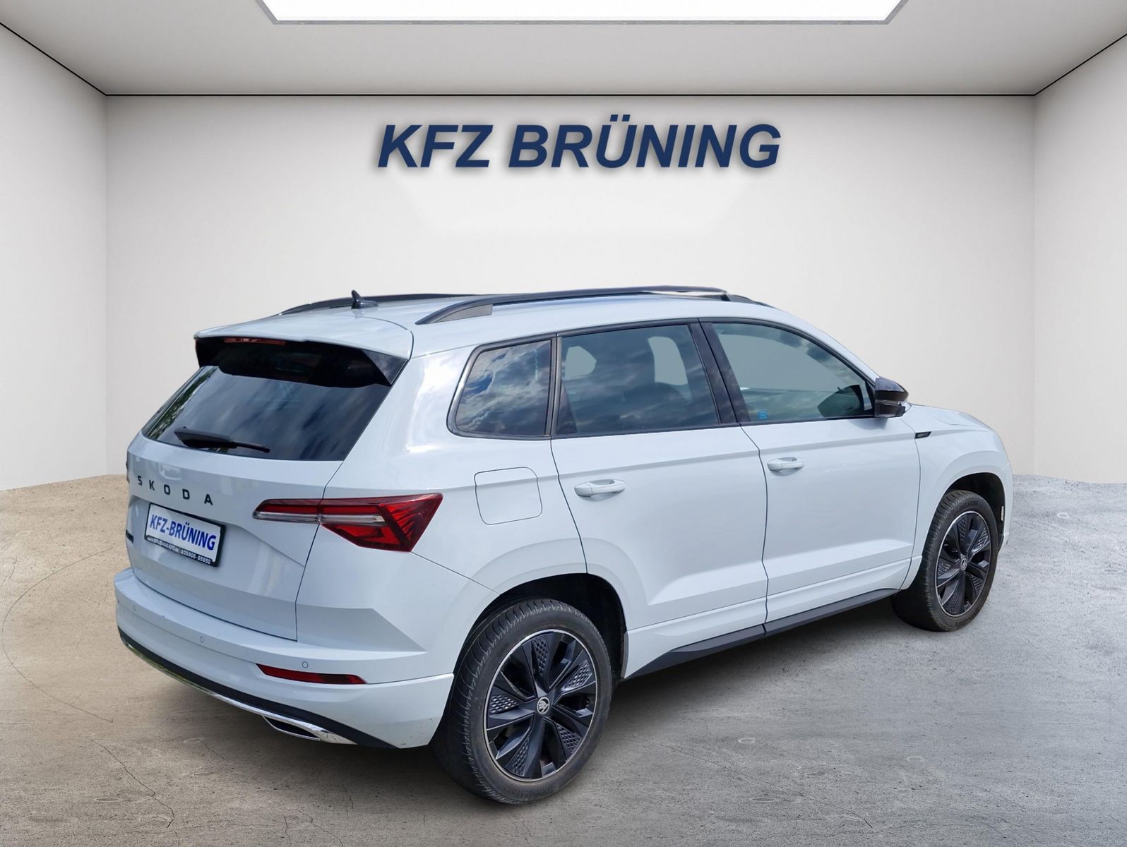 Skoda Karoq 1.5 TSI DSG Sportline Matrix AHK Navi Kame imagem 3
