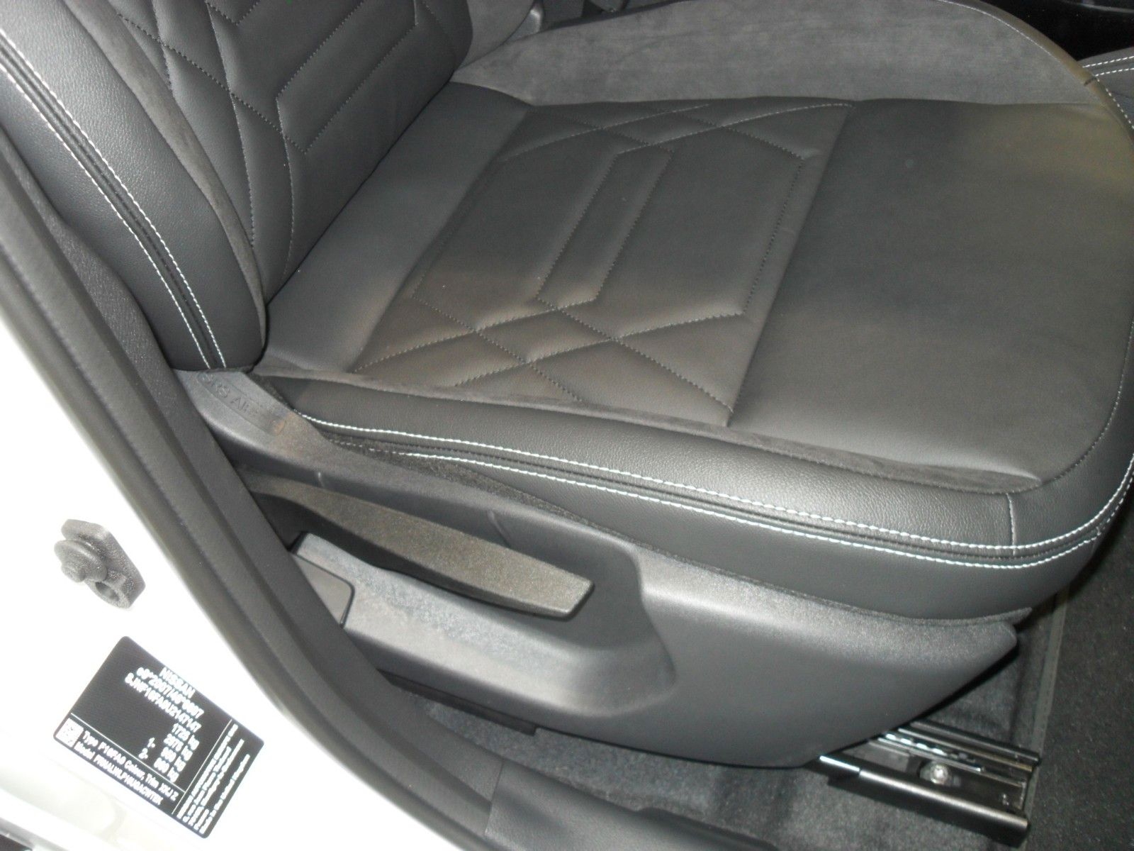 Fahrzeugabbildung Nissan Juke N-Design