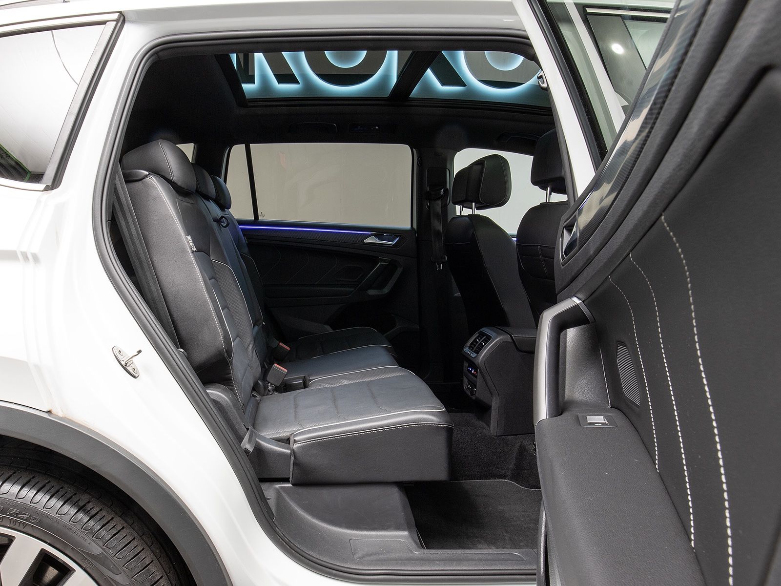 Volkswagen Tiguan Allspace R-Line 4M 7-Sitzer 360°MEGAVOLL foto 16