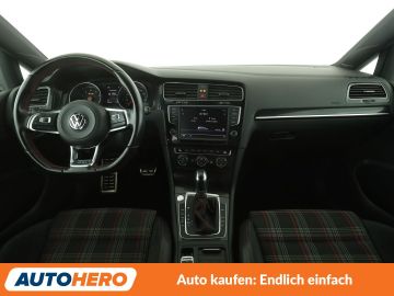 Volkswagen Golf - 12