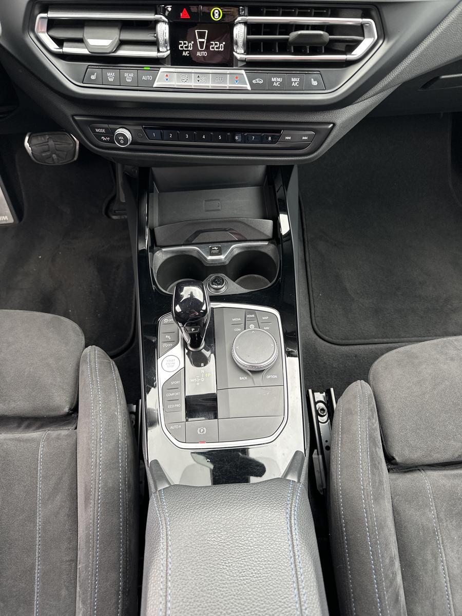 BMW 1 Series i M-Sport NAV+LED+AHK+V-COCKPIT+KEYLESS+19ZO, миниатюра 14