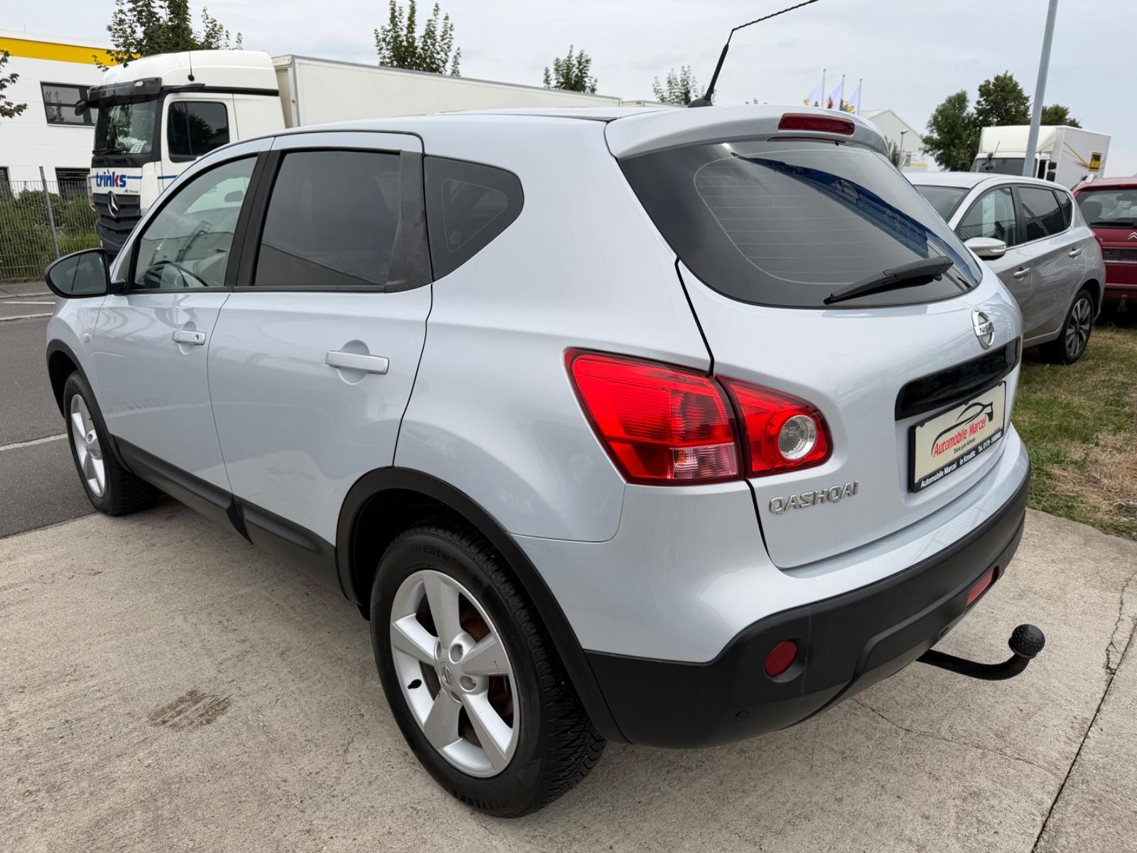 Nissan Qashqai+2 2008 — photo 8