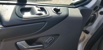 Fahrzeugabbildung Ford Transit Custom Kasten 320 L2 Trend