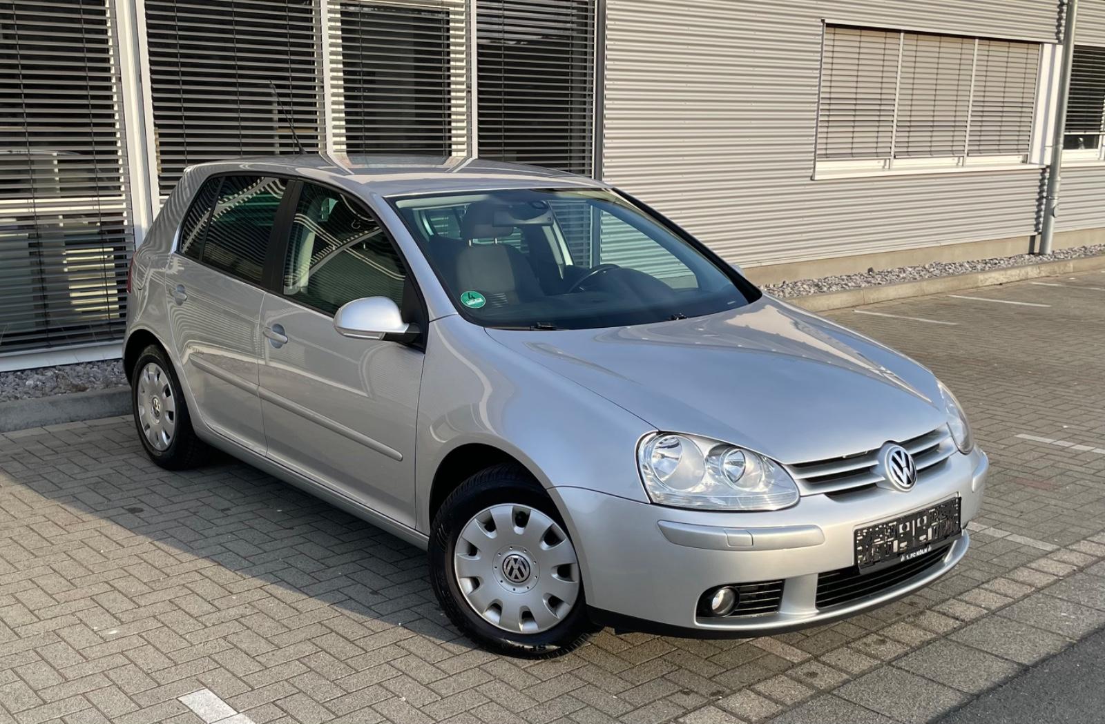 Volkswagen Golf 5 1.6 United 1.Hand Navi Klima PDC Tüv neu