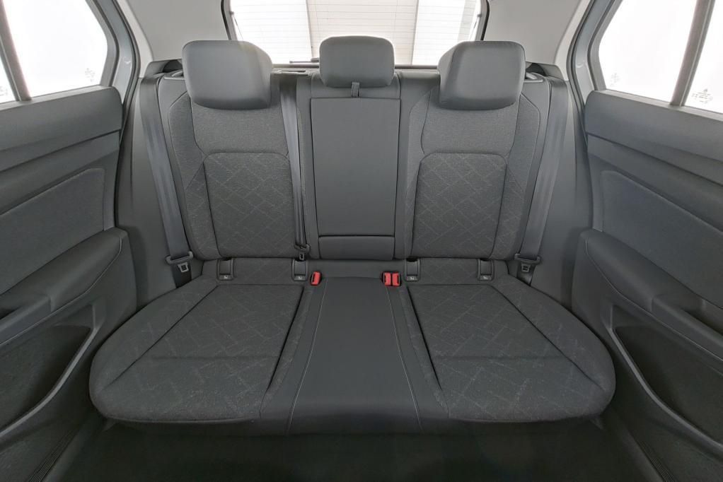 Volkswagen Golf Life 2.0 TDI PDC*Tempo*Klima*NAV*SH