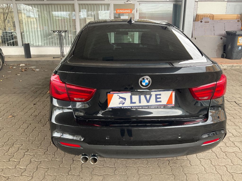 Image of BMW 320