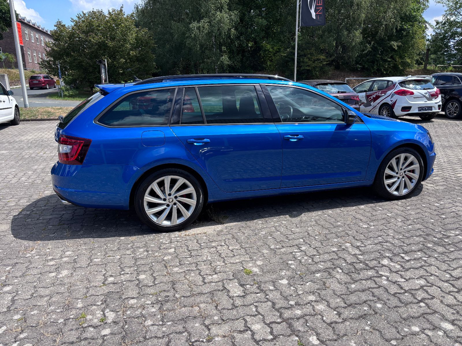 Skoda RS Challenge 230 PS | LED | Navi | KESSY foto 5