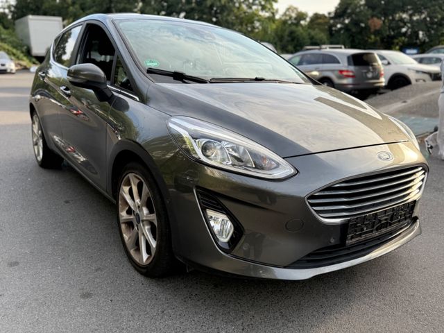 Ford Fiesta Titanium KLIMA 80tkm MOTORPROBLEM