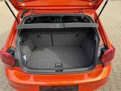 Fahrzeugabbildung Volkswagen Polo Highline -17"LM*Kamera*Panorama*LED*2xKlima