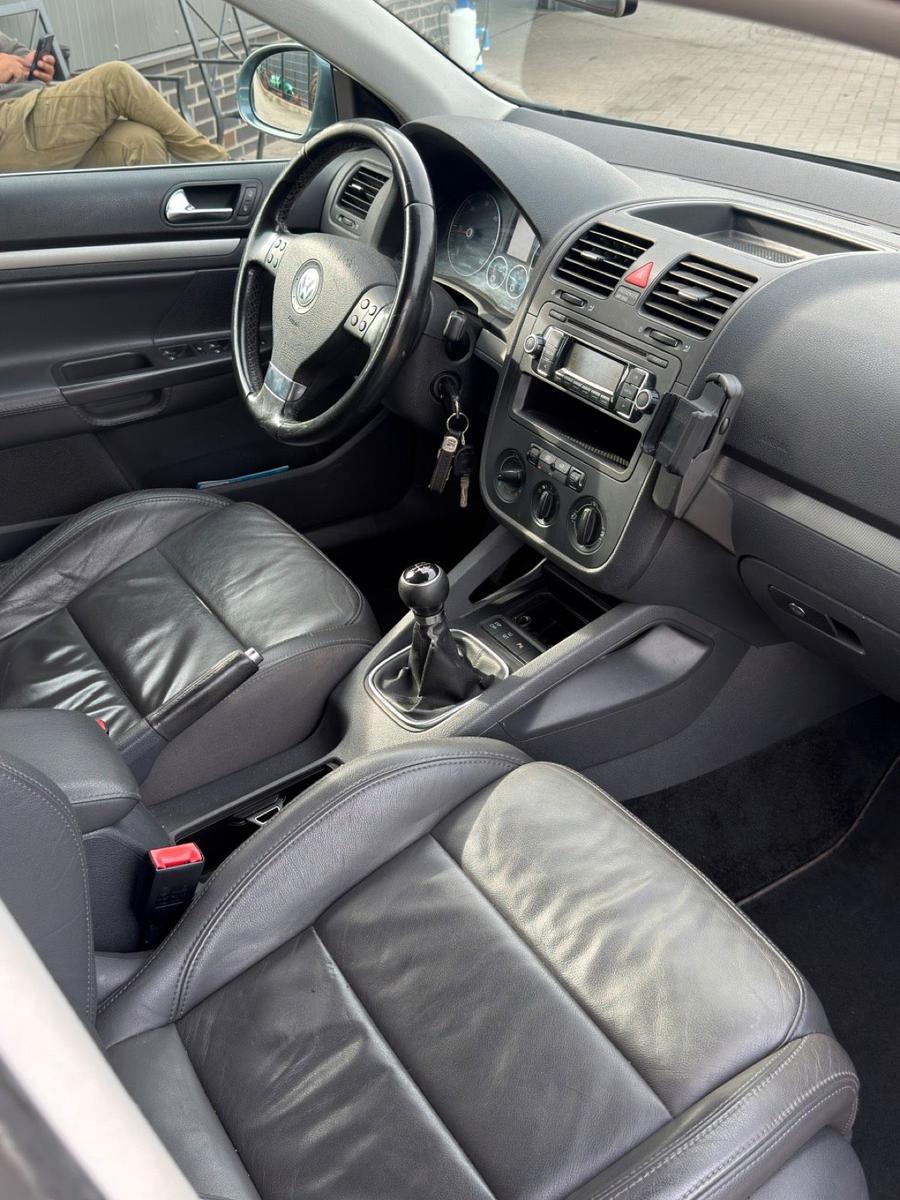 Volkswagen Golf 2009 — photo 5