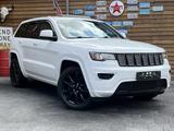 Jeep Grand Cherokee 3,6L LAREDO 4X4 Schiebed. LPG AHK - Jeep Grand Cherokee: Laredo