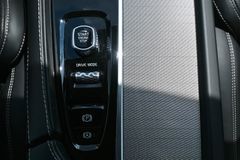 Fahrzeugabbildung Volvo XC90 T8 TE R-Design*PANO*LUFT*360*H&K*AHK*STHZ
