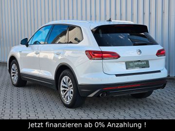 Volkswagen Touareg - 8