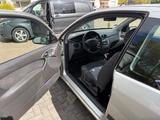Ford Focus 1.4 Ambiente Ambiente - gebrauchte Ford Focus aus dem Jahr 2002