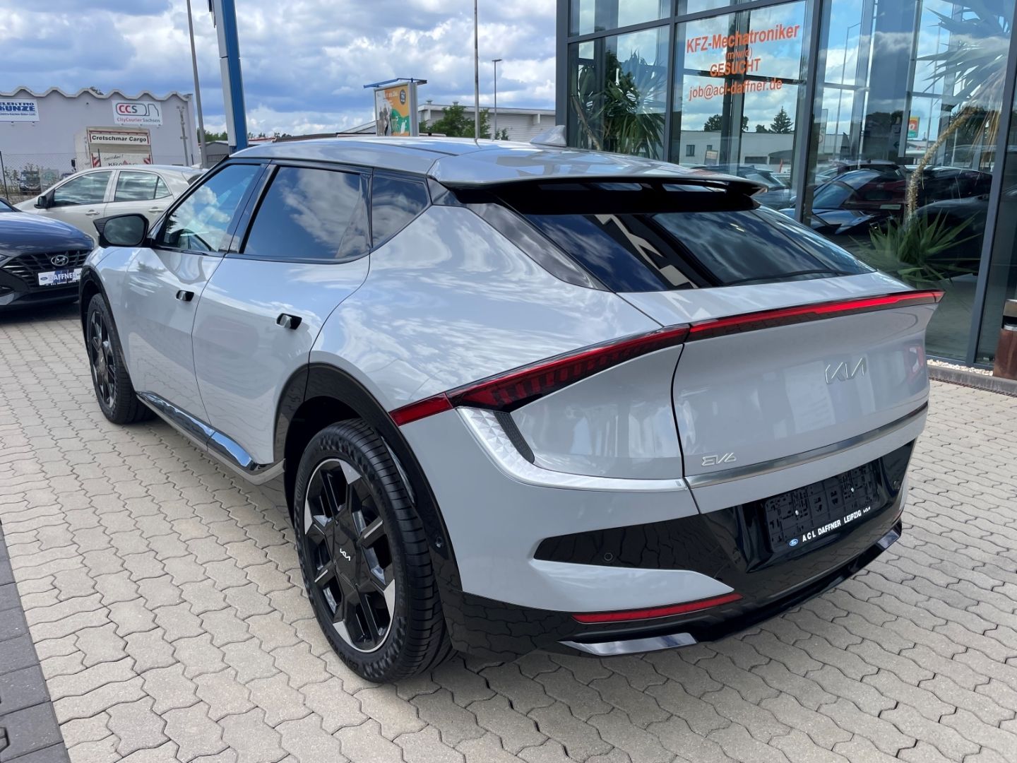 Fahrzeugabbildung Kia EV6 Earth 84 kWh 360° Kamera HeadUp Sitzbelüftun