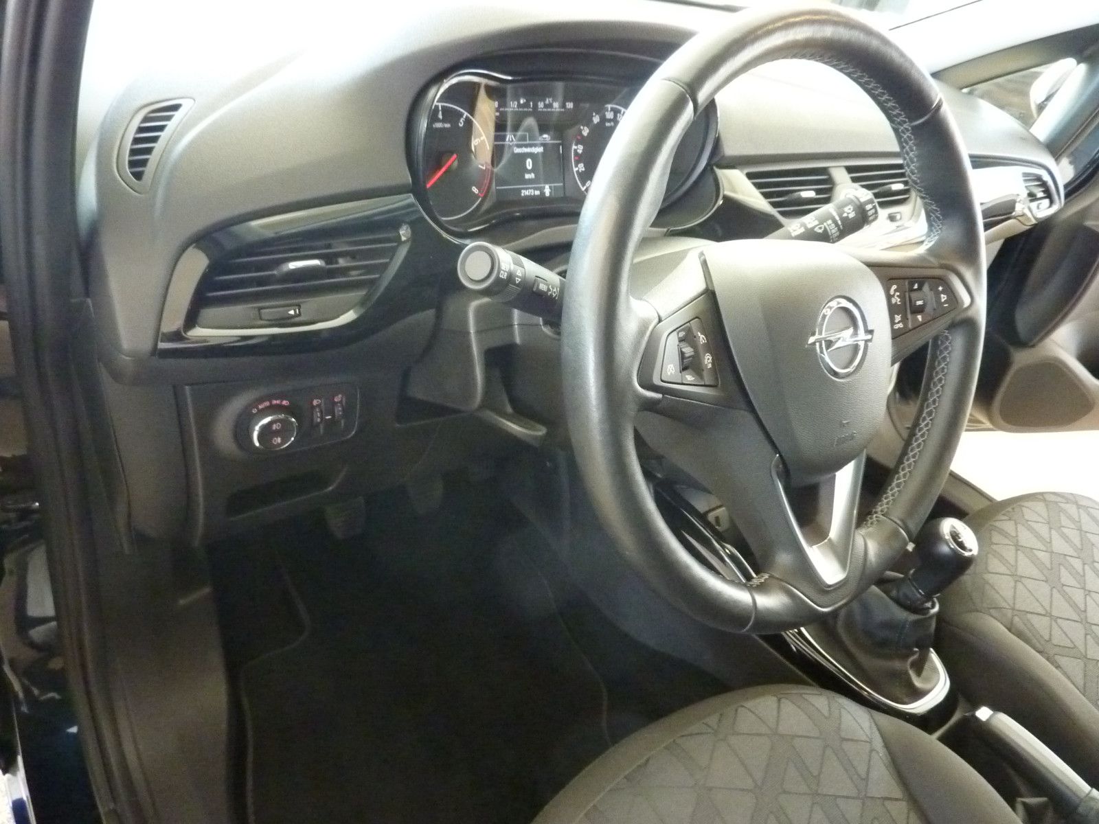 Fahrzeugabbildung Opel Corsa 1.4 120 Jahre S/S