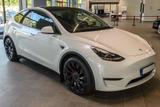 Tesla Model Y Performance Dual Motor AWD Performance - Tesla Gebrauchtwagen in Duisburg
