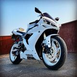 Yamaha YZF R1 (RN12) - YAMAHA YZF R1 RN12