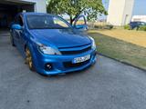 Opel Astra GTC OPC OPC - Opel Astra aus 2006: Opc