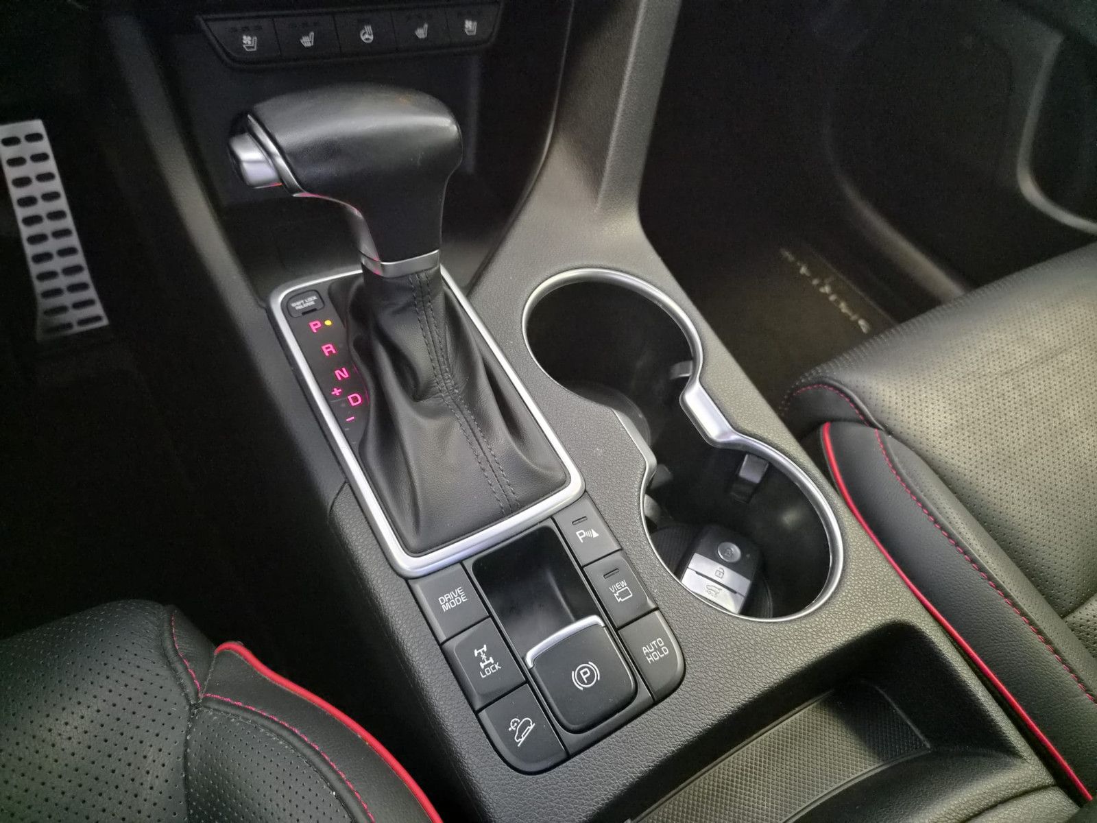 Fahrzeugabbildung Kia Sportage GT-Line 4WD / SCHECKHEFT / 1. HAND