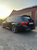 BMW 335xi Touring - N54, LCI, M Paket, Pano, AHK - BMW 335: 335xi