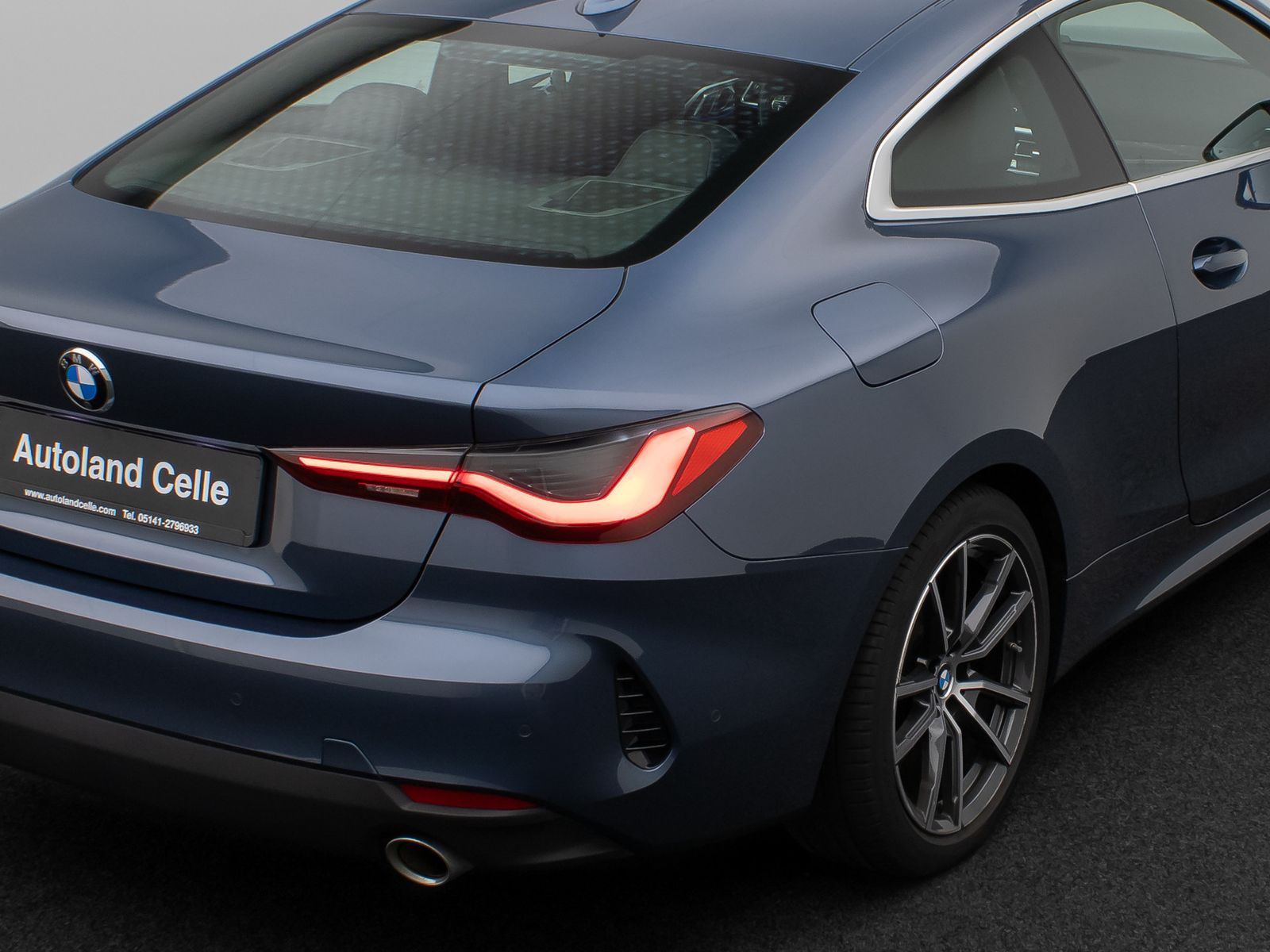 Fahrzeugabbildung BMW 420i Coupè Glasdach 360° DAB H/K Komfort Sport