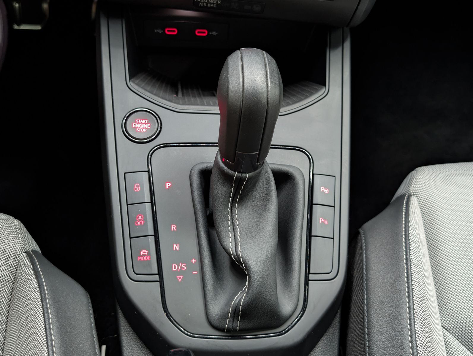 Fahrzeugabbildung Nissan X-Trail 1.5 e-Power e-4 Tekna Bose HUD LED 20"