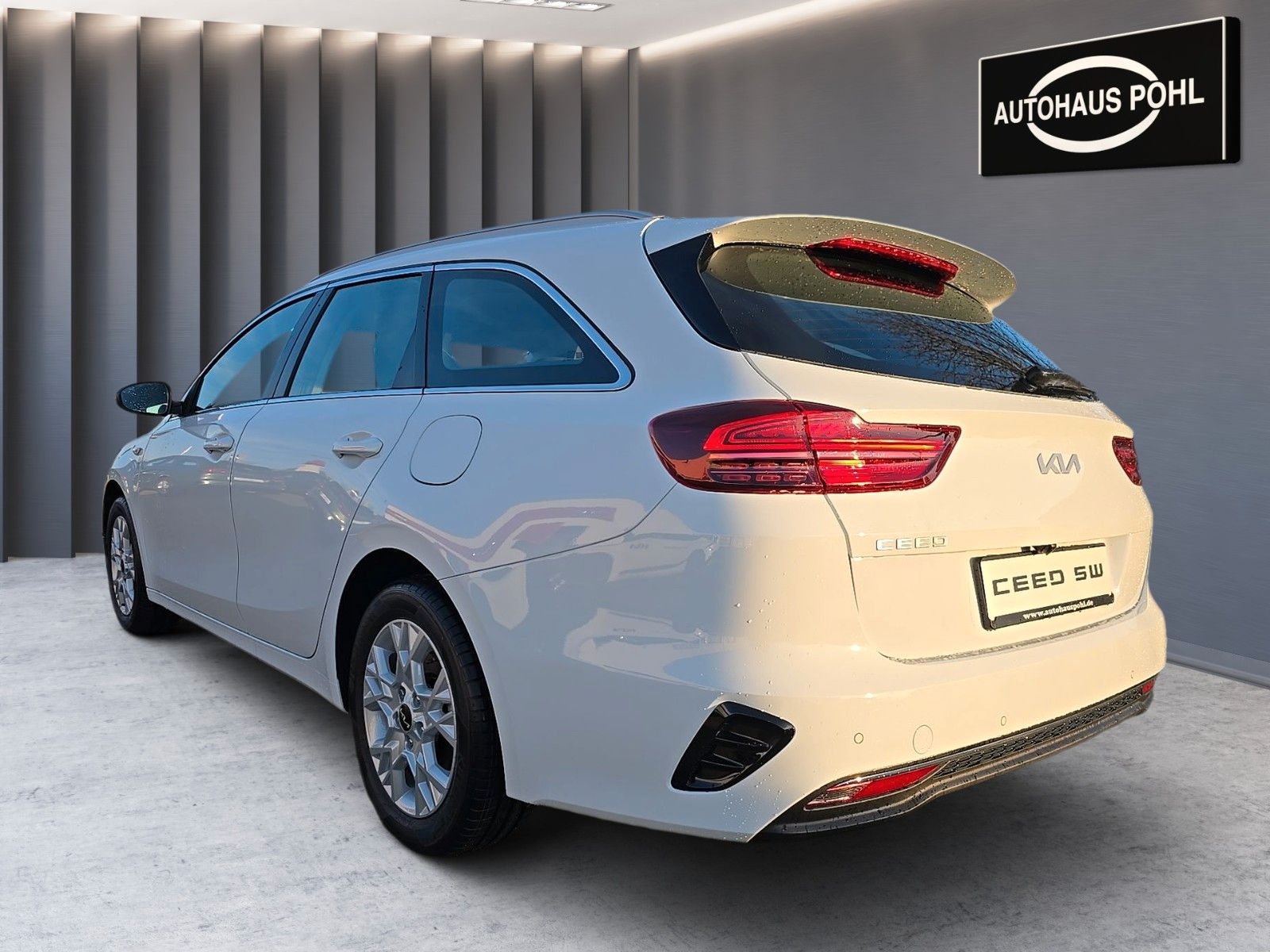 Fahrzeugabbildung Kia CEED SW 1.0 T-GDI Vision Navi Kamera