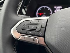 Fahrzeugabbildung Volkswagen T6.1 Multivan STAR EDITION 4MOTION -NAVI*AHK*ACC