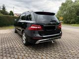 Mercedes-Benz ML 250 BlueTEC 4MATIC - - Mercedes-Benz ML 250 aus 2015