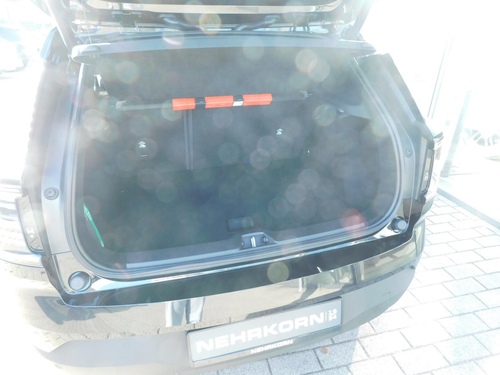 Fahrzeugabbildung Volvo EX30 single Motor ext. Range Plus Black Edition