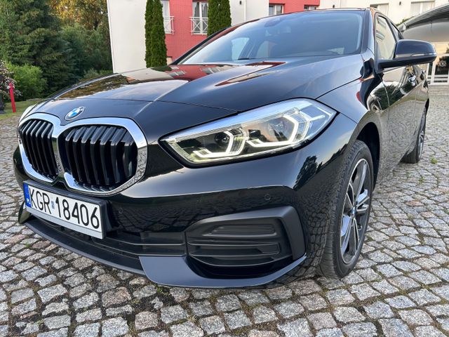 BMW 118i Sport Line Sport Line
