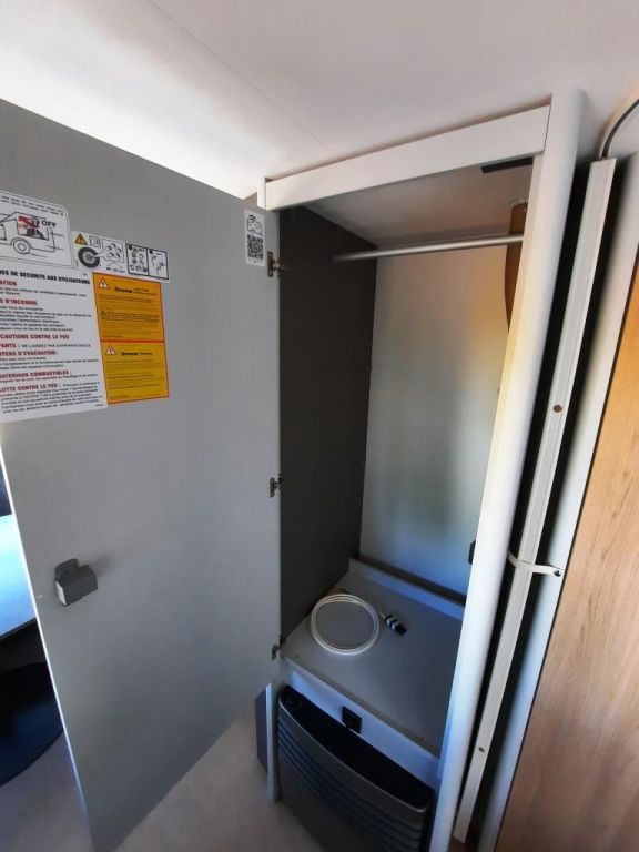 Fahrzeugabbildung Bürstner B66 465 TS Verfüg./Sparen Sie 3.170,- €