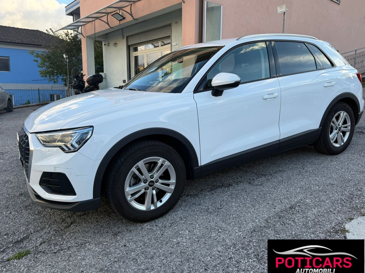 Audi Q3 35 TDI Business imagem 2