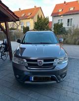 Fiat Freemont - graue Fiat Freemont
