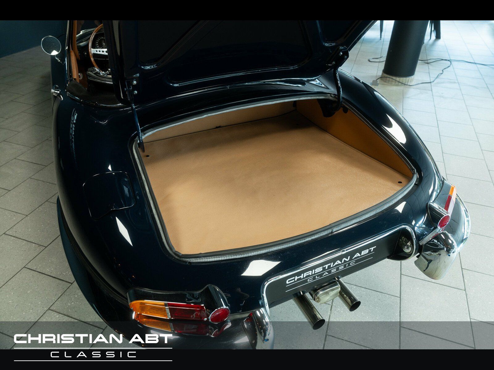 Fahrzeugabbildung Jaguar E-Type Serie 1 3.8 * Note 1 Zustand einzigartig