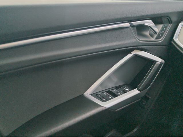 Q3 45 TFSI quattro S line S-tronic